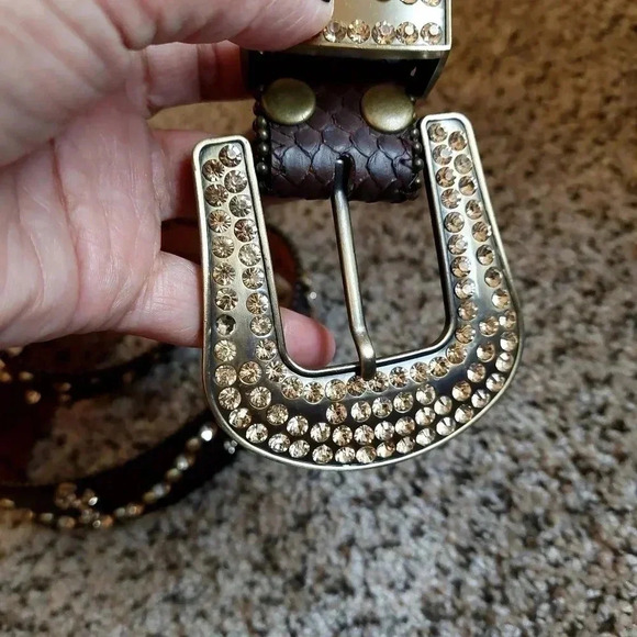 Brown Genuine leather rhinestone, studded and crosses Rodeo bling belt. SIZE M - Picture 13 of 13